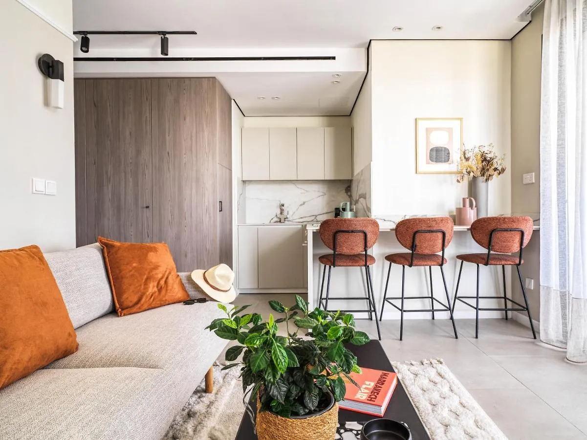 Liv Mackenzie Beach Suites Larnaca Adults Only キプロス