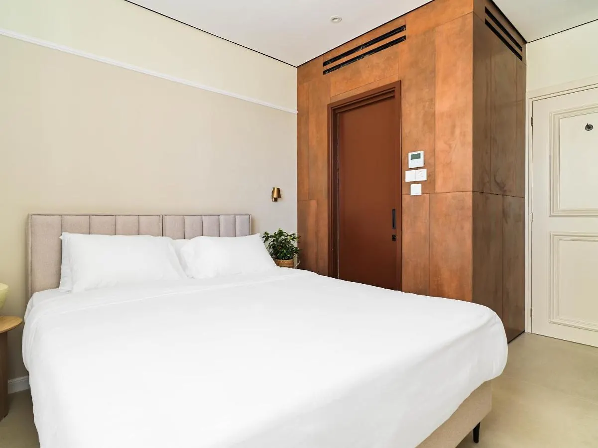 Liv Mackenzie Beach Suites Larnaca Adults Only アパートホテル